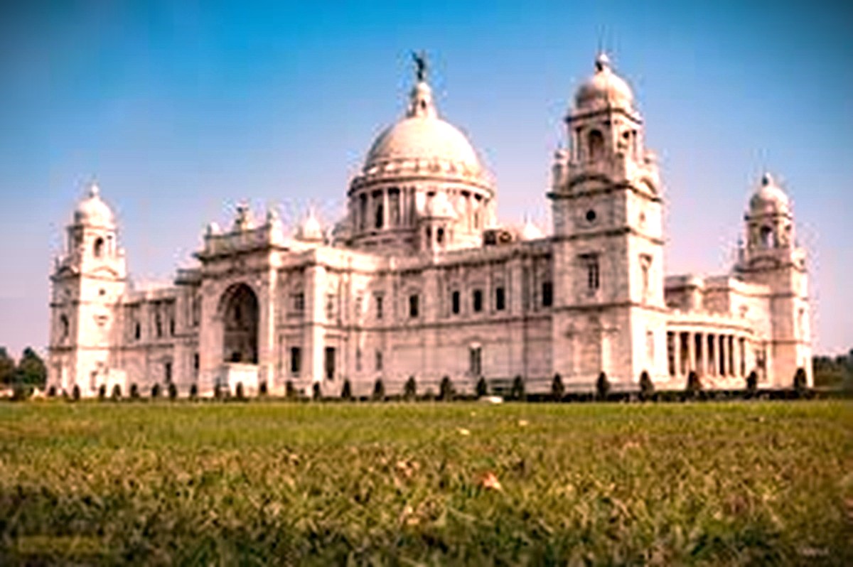 পশ্চিমবঙ্গ ভ্রমণ-স্মৃতি – প্রসেনজিৎ রায়